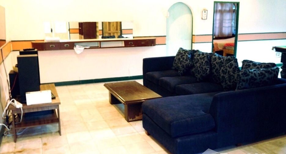 For sale 10 bedrooms villa in Bang Lamung, Chonburi