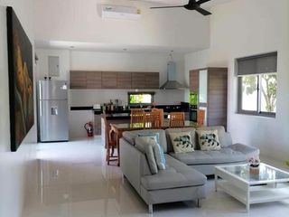 À vendre 4 chambres villa à Mueang Phuket, Phuket