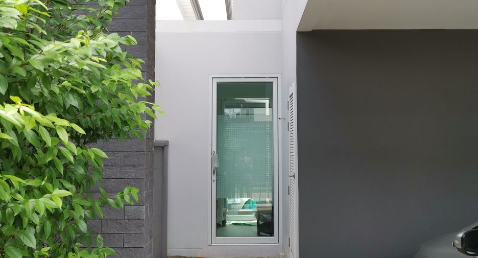 For sale 3 ベッドルーム house in Bang Phli, Samut Prakan