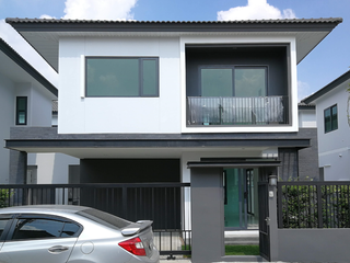 For sale 3 ベッドルーム house in Bang Phli, Samut Prakan