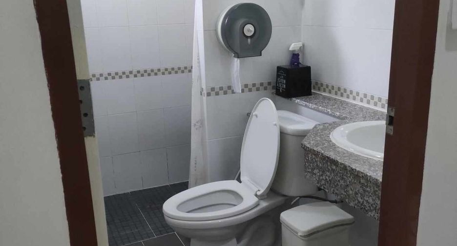 For rent 2 bedrooms townhouse in Thalang, Phuket