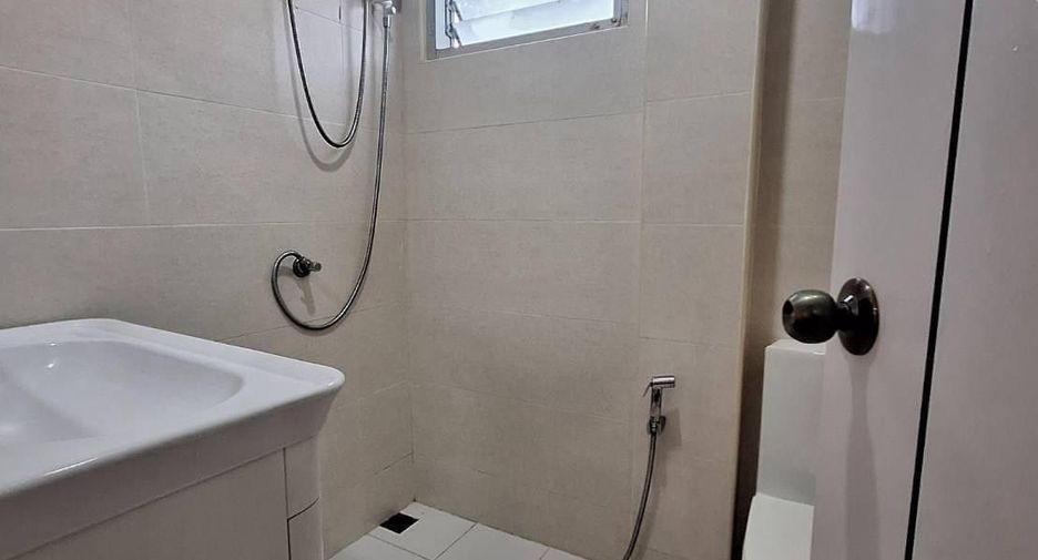 Аренда 2 спальни таунхаус в Пхукет Тощн, Пхукет