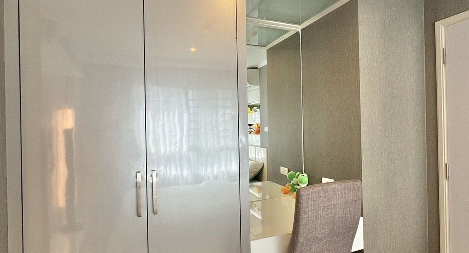 For rent 2 bedrooms condo in Mueang Udon Thani, Udon Thani