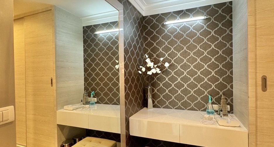 For rent 2 bedrooms condo in Mueang Udon Thani, Udon Thani