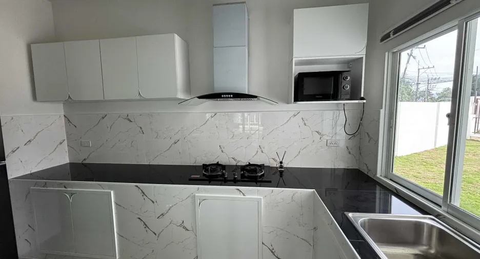 For rent 4 bedrooms house in Bang Lamung, Chonburi
