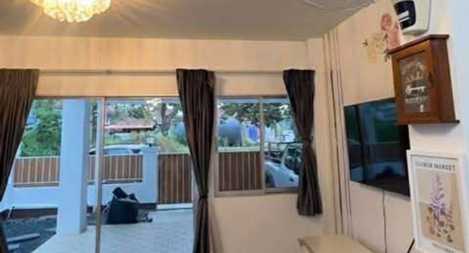 Casa en venta y en alquiler de 3 habitaciones en Thalang, Phuket