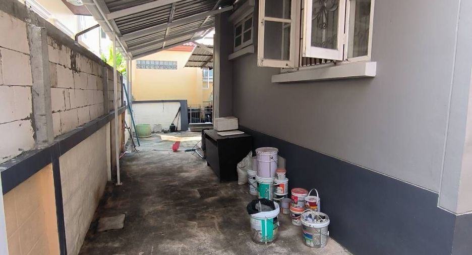 For sale 3 bedrooms house in Bang Phli, Samut Prakan