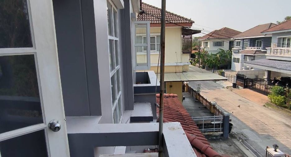 For sale 3 bedrooms house in Bang Phli, Samut Prakan