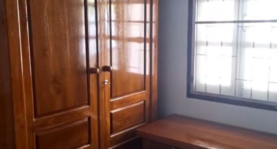 Reihenhaus zur Miete mit 3 Zimmer in Bang Lamung, Chonburi