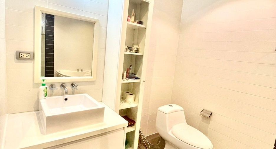 For sale 1 bed condo in Bang Lamung, Chonburi