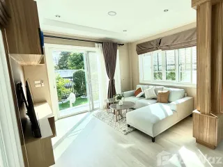 Casa en alquiler de 4 habitaciones en Mueang Phuket, Phuket