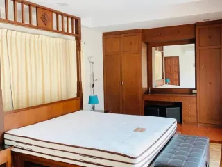 À louer 3 chambres villa à Bang Lamung, Chonburi