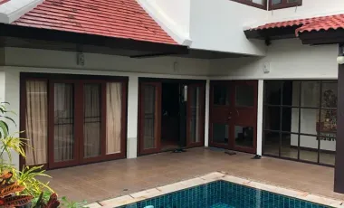 Villa en alquiler de 3 habitaciones en Bang Lamung, Chonburi