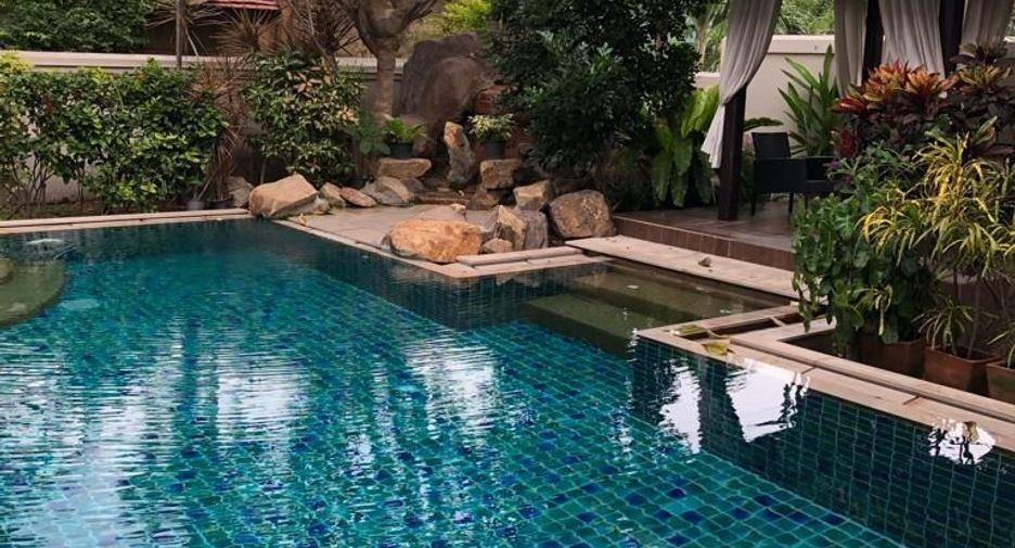 For rent 3 bedrooms villa in Bang Lamung, Chonburi