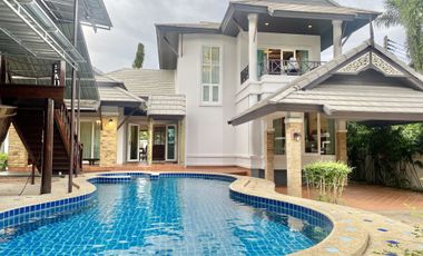 For rent 5 bedrooms villa in Bang Lamung, Chonburi
