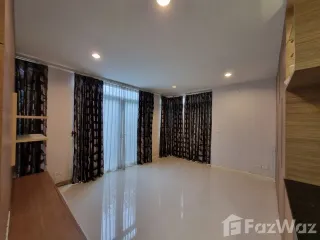 Продажа 3 спальни дом в Чатучак, Бангкок