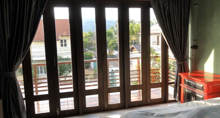For rent 4 bedrooms house in Mueang Phuket, Phuket