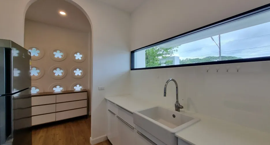 For rent 3 bedrooms villa in Mueang Phuket, Phuket