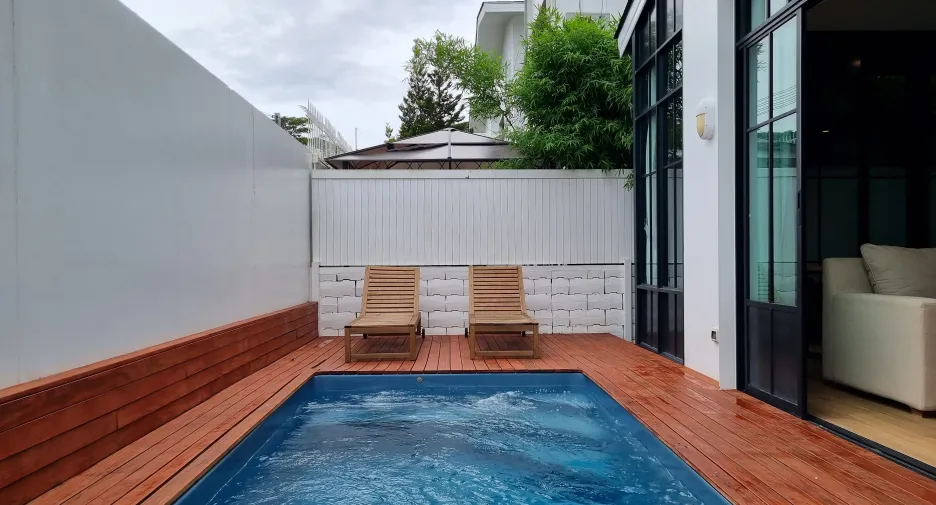 For rent 3 bedrooms villa in Mueang Phuket, Phuket