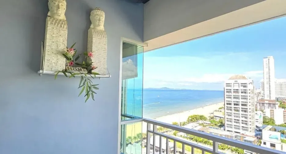 For sale and for rent 2 bedrooms condo 