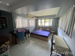 Villa en alquiler de 4 habitaciones en Bang Lamung, Chonburi