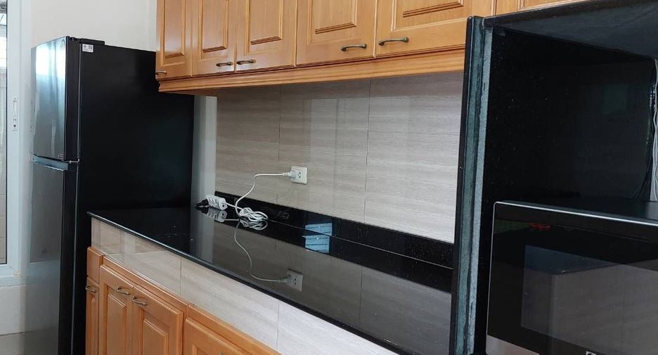Casa en venta de 3 habitaciones en Sattahip, Chonburi