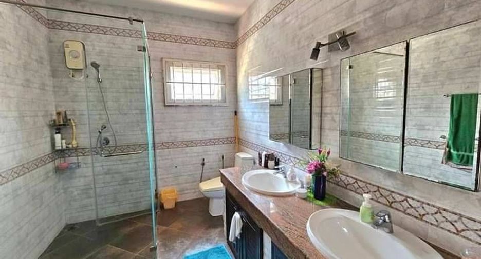 Casa en venta de 3 habitaciones en Sattahip, Chonburi