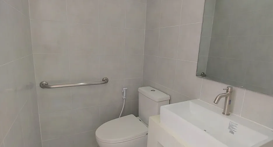 For rent 2 bedrooms townhouse in Mueang Nonthaburi, Nonthaburi