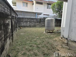 Продажа 3 спальни дом в Щанг Тхонгланг, Бангкок