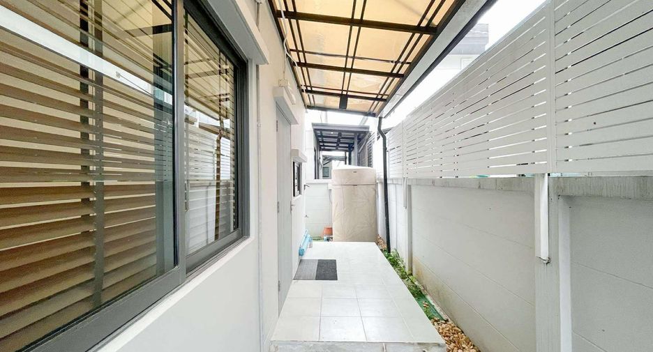 ขาย และ ให้เช่า 5 ห้องนอน บ้านเดี่ยว ใน บางกรวย, นนทบุรี