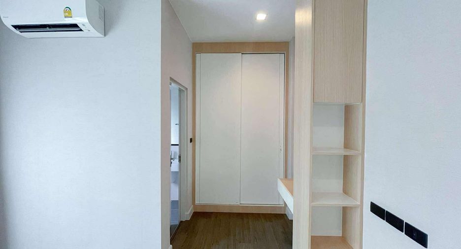 For sale and for rent 5 bedrooms house in Bang Kruai, Nonthaburi