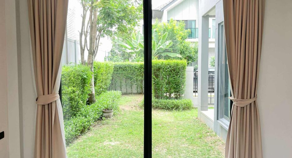 ขาย และ ให้เช่า 5 ห้องนอน บ้านเดี่ยว ใน บางกรวย, นนทบุรี