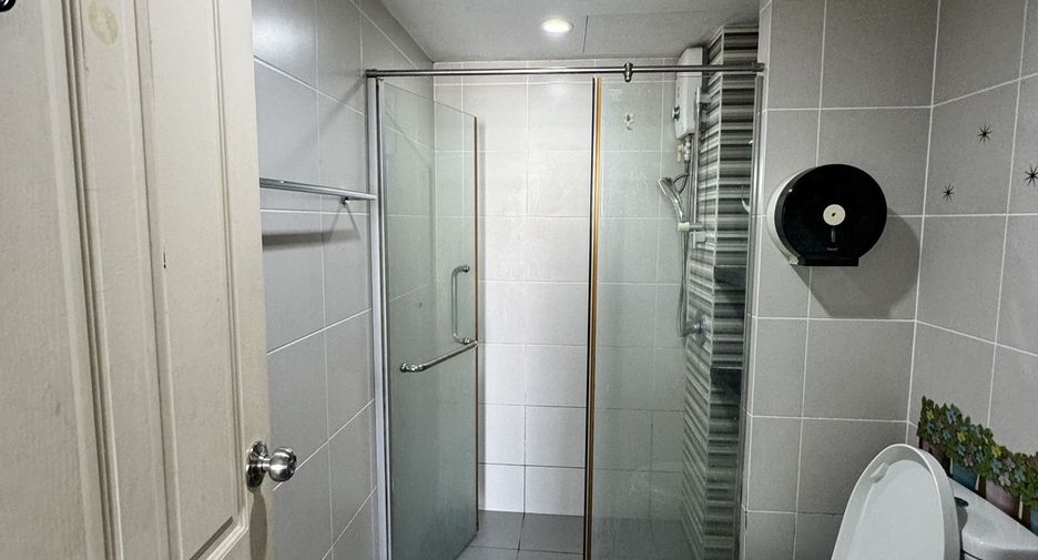 For rent studio condo in Mueang Phuket, Phuket