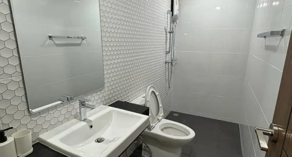 For rent 3 bedrooms house in Thalang, Phuket