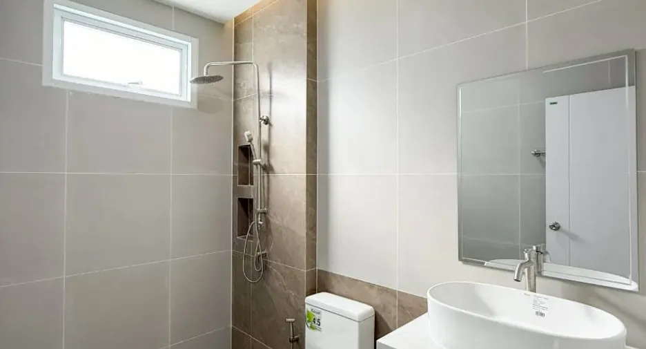 For sale 2 bedrooms townhouse in Thalang, Phuket