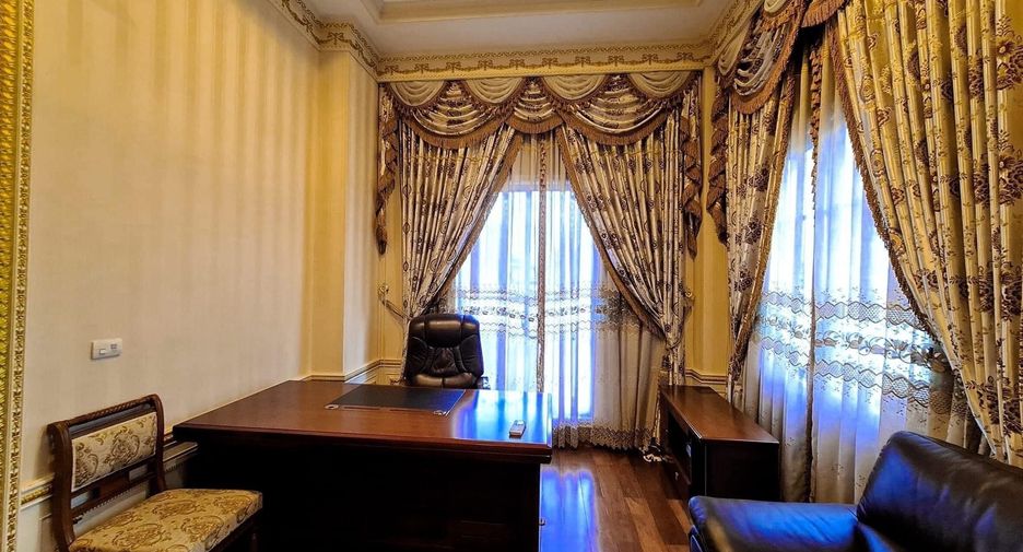 For sale 5 ベッドルーム house in Thung Khru, Bangkok
