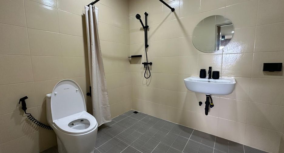 For rent 3 bedrooms apartment in Kathu, Phuket