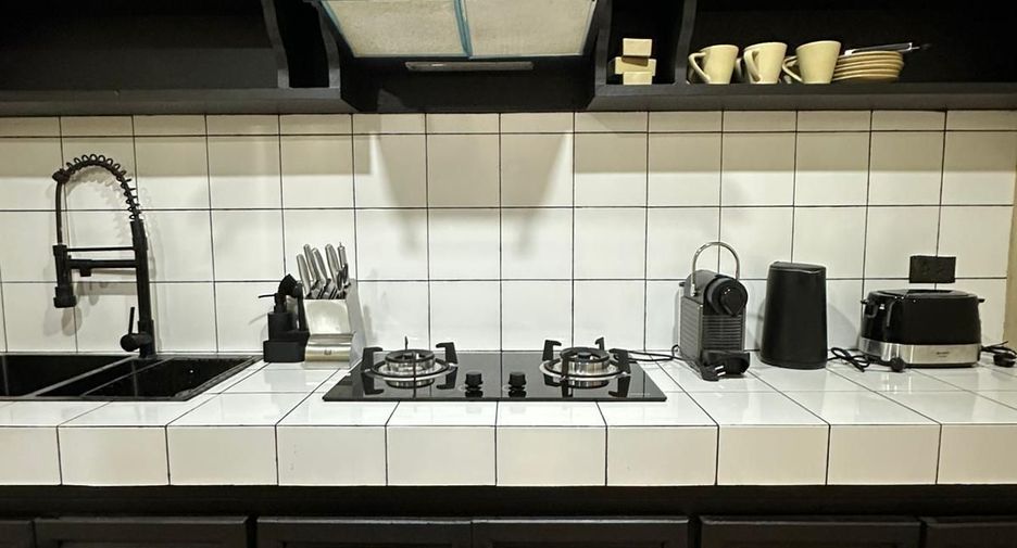 For rent 3 bedrooms apartment in Kathu, Phuket