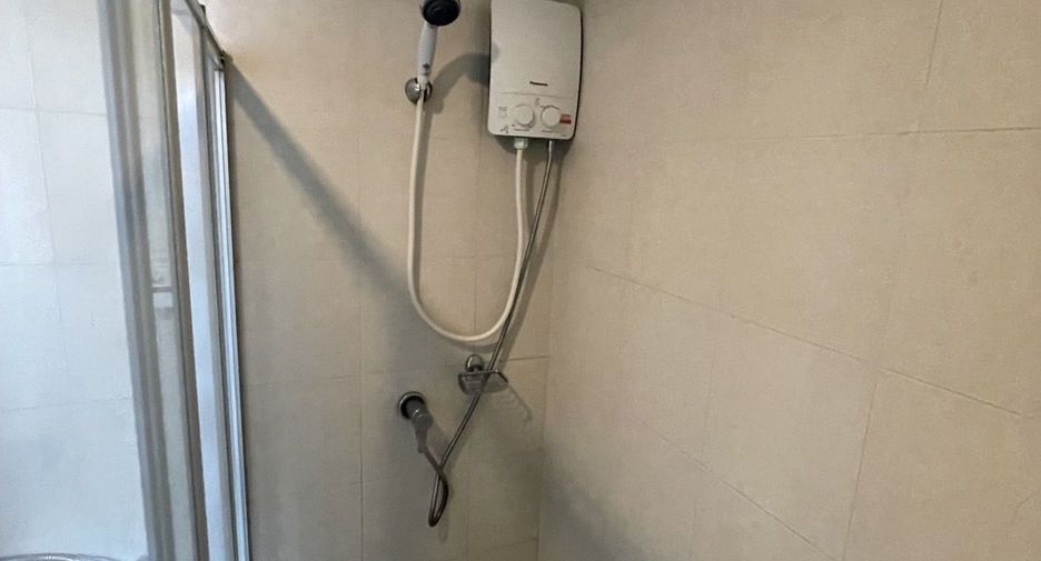 For rent 1 bed condo in Si Racha, Chonburi