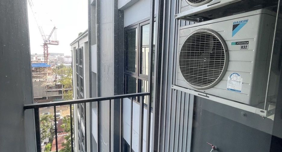 For rent 1 bed condo in Si Racha, Chonburi