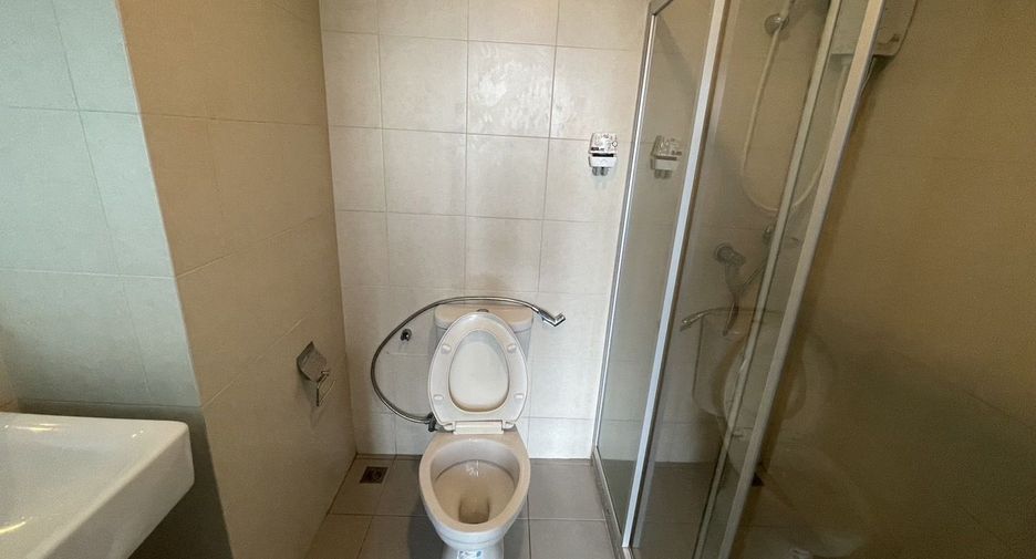 For rent 1 bed condo in Si Racha, Chonburi