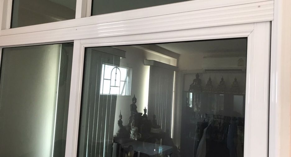 For sale 2 bedrooms house in Bang Na, Bangkok
