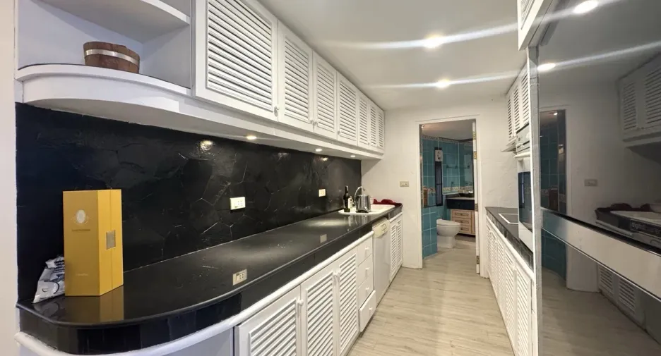 For sale 2 bedrooms condo in Bang Lamung, Chonburi