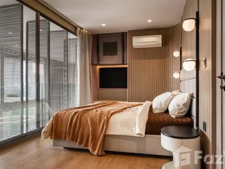 For sale 8 bedrooms condo in Watthana, Bangkok