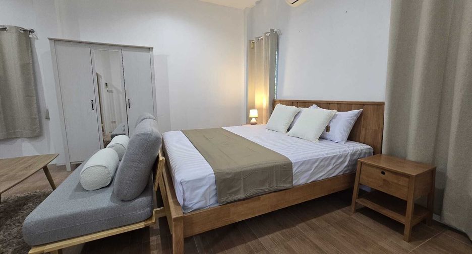 À louer 1 chambre maison à Mueang Phuket, Phuket