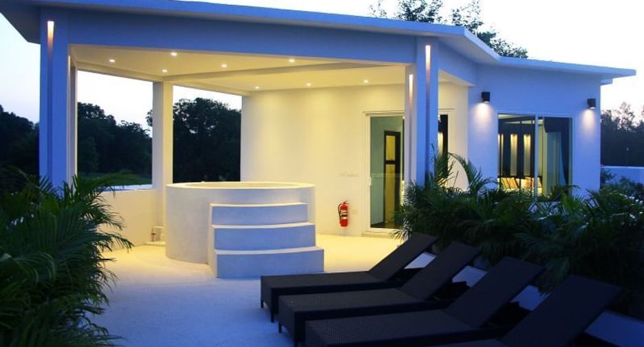 À vendre 5 chambres villa à Bang Lamung, Chonburi