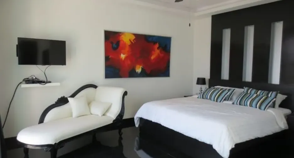 À vendre 5 chambres villa à Bang Lamung, Chonburi