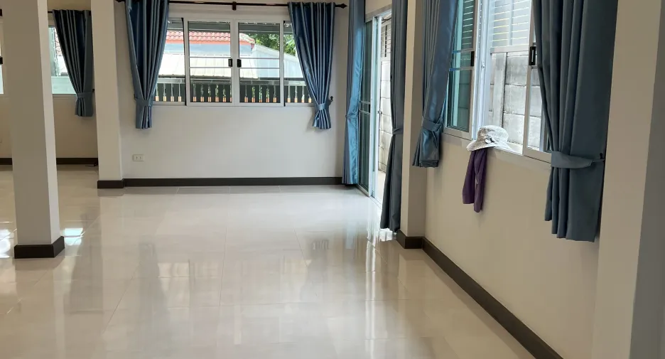 For sale 2 bedrooms house in Mueang Udon Thani, Udon Thani