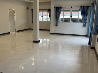 For sale 2 ベッドルーム house in Mueang Udon Thani, Udon Thani