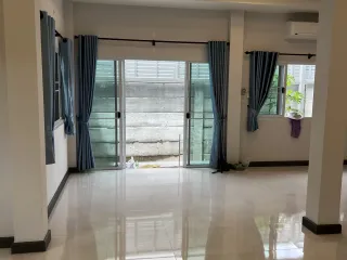 For sale 2 ベッドルーム house in Mueang Udon Thani, Udon Thani
